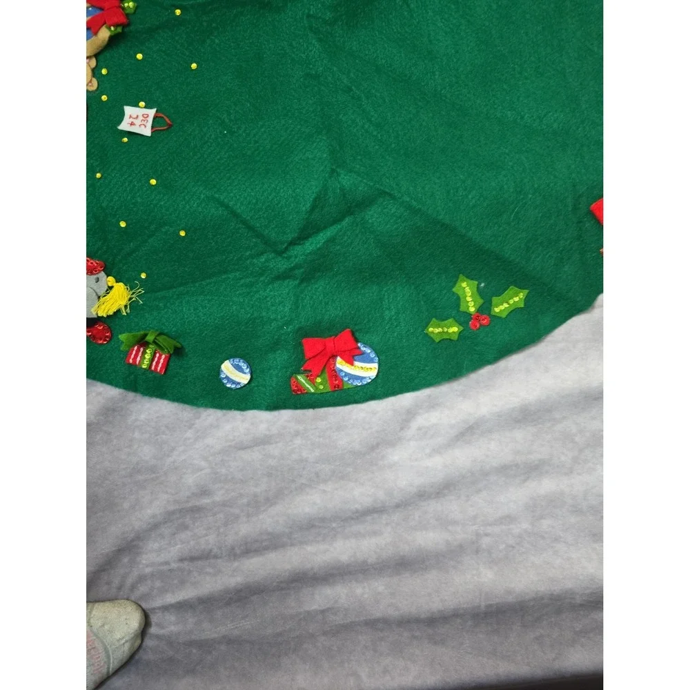 Bucilla Finished Jeweled Tree Skirt Santas Workshop Kit No 33247